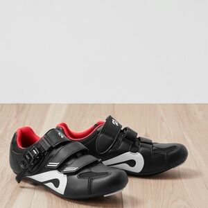 Brand new in box PELOTON cycling shoes black/red sz 45 mens 11